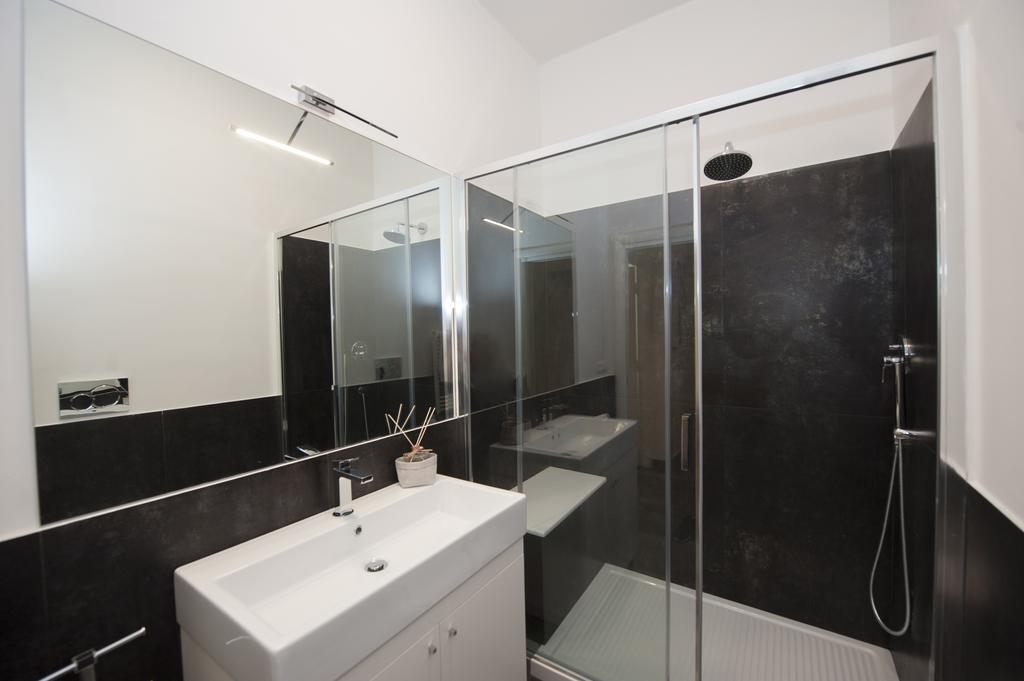 Porta Latina Suite - Private Apartment Rome'S Center Ngoại thất bức ảnh