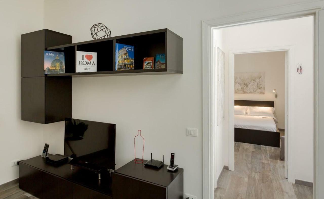 Porta Latina Suite - Private Apartment Rome'S Center Ngoại thất bức ảnh